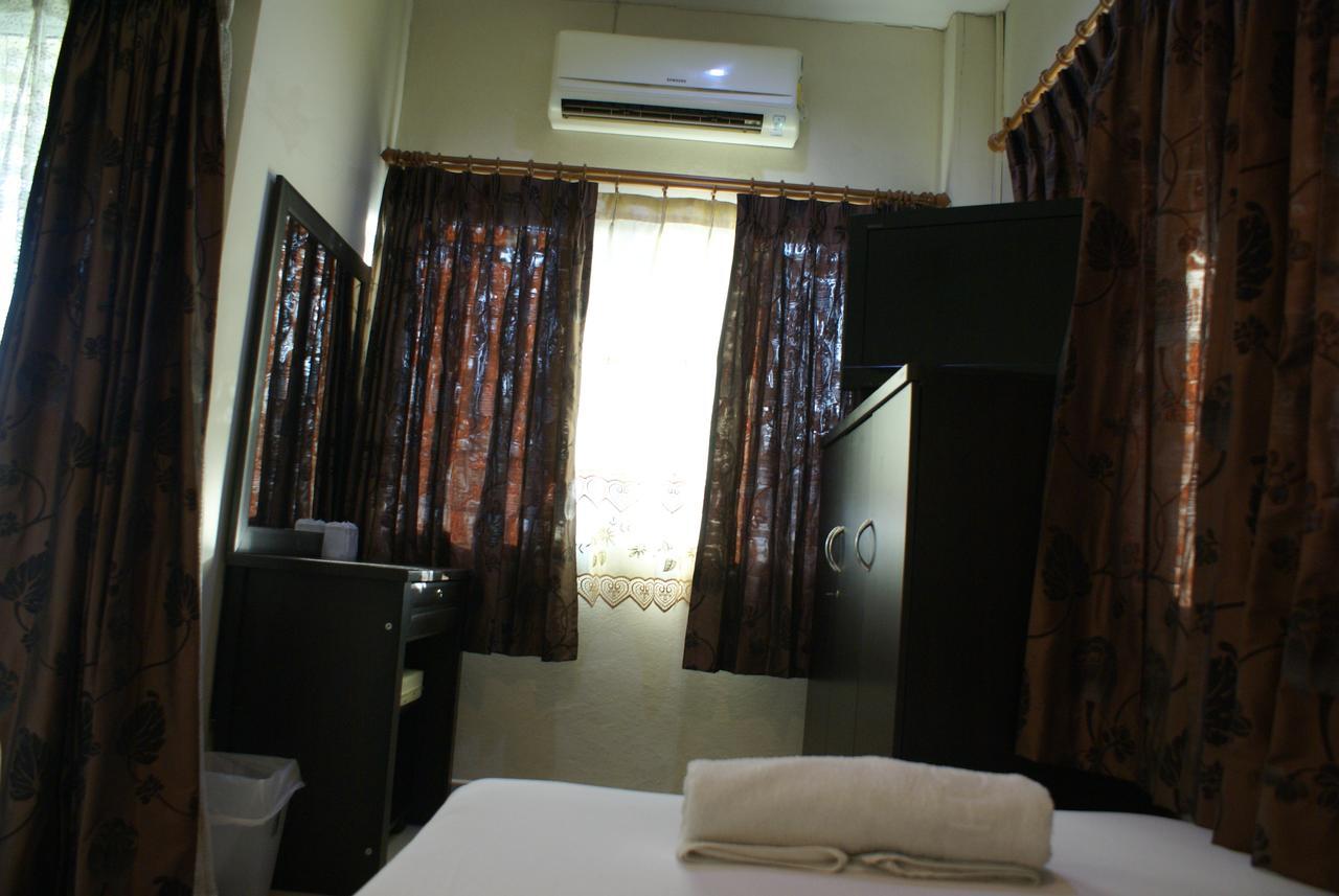 Hotel Poi De Ping Chiang Mai Exterior foto